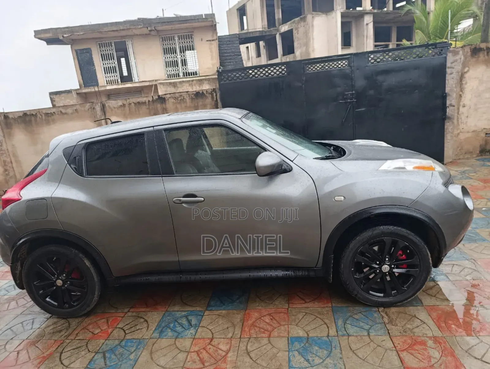 Nissan Juke S 4dr Hatchback (1.6L 4cyl Turbo CVT) 2015 Gray