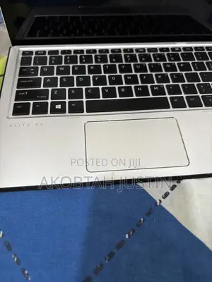 Laptop HP Elite X2 1012 G2 8GB Intel Core i5 HDD 256GB