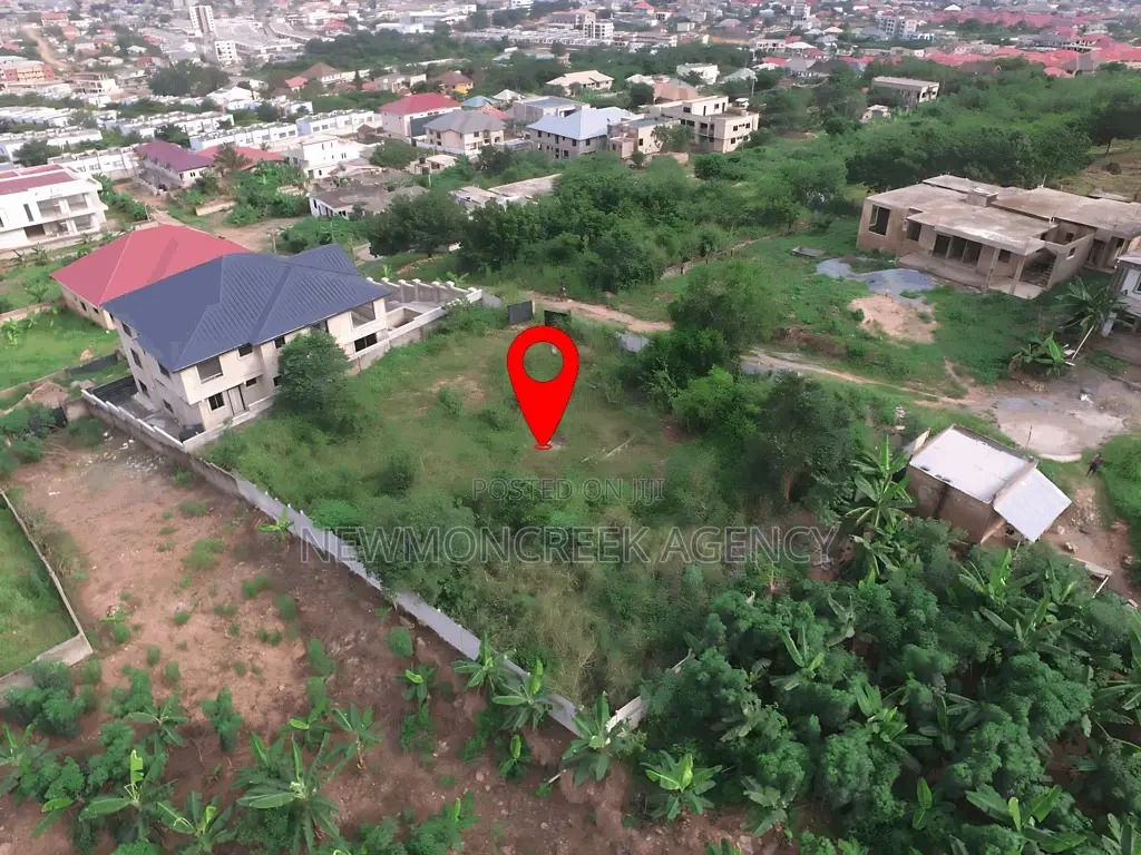 Land for Sale at Ayimensah Behind the Ayimensah Park Estate.