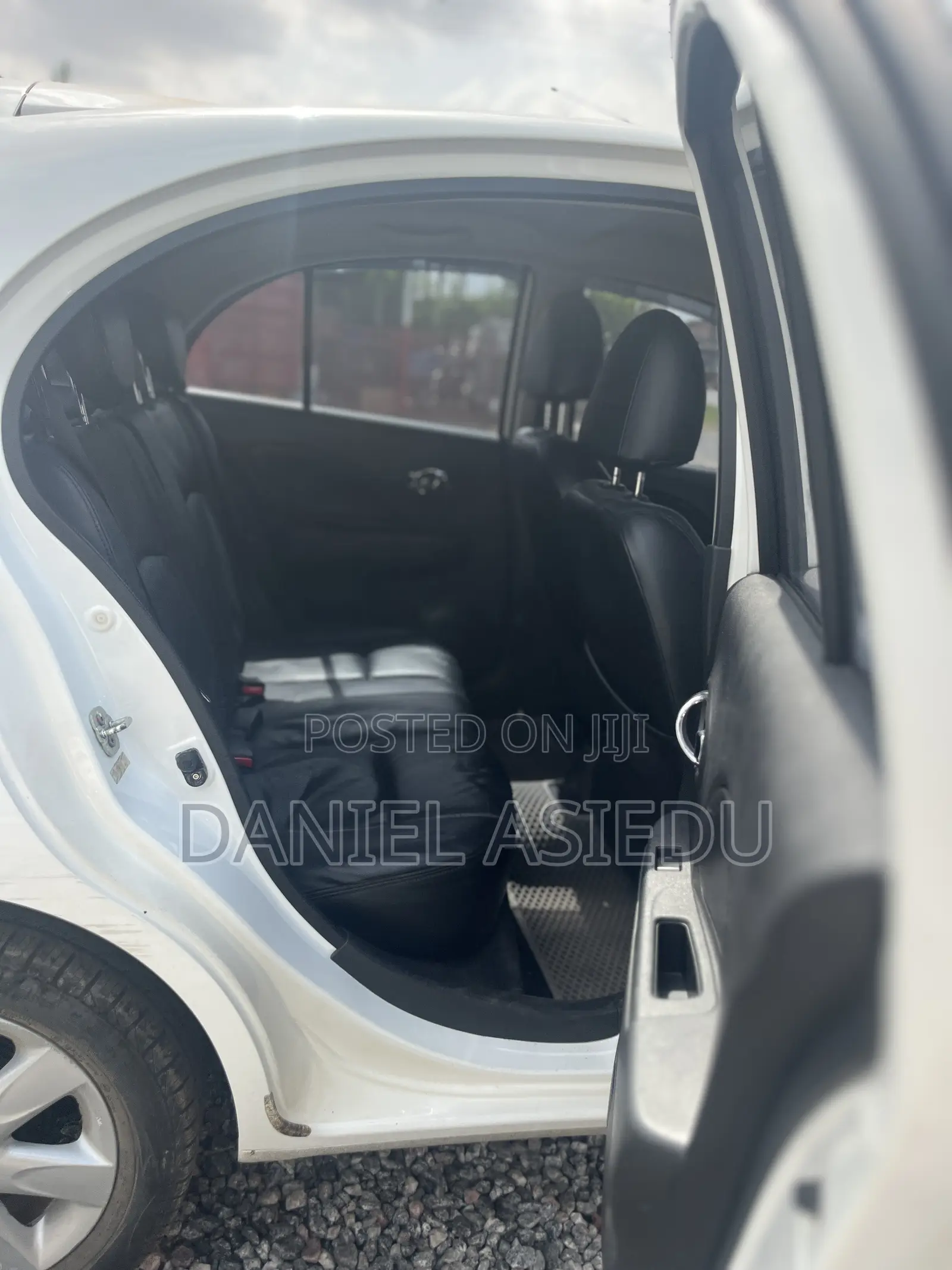 Nissan March 1.2 AWD 2012 White