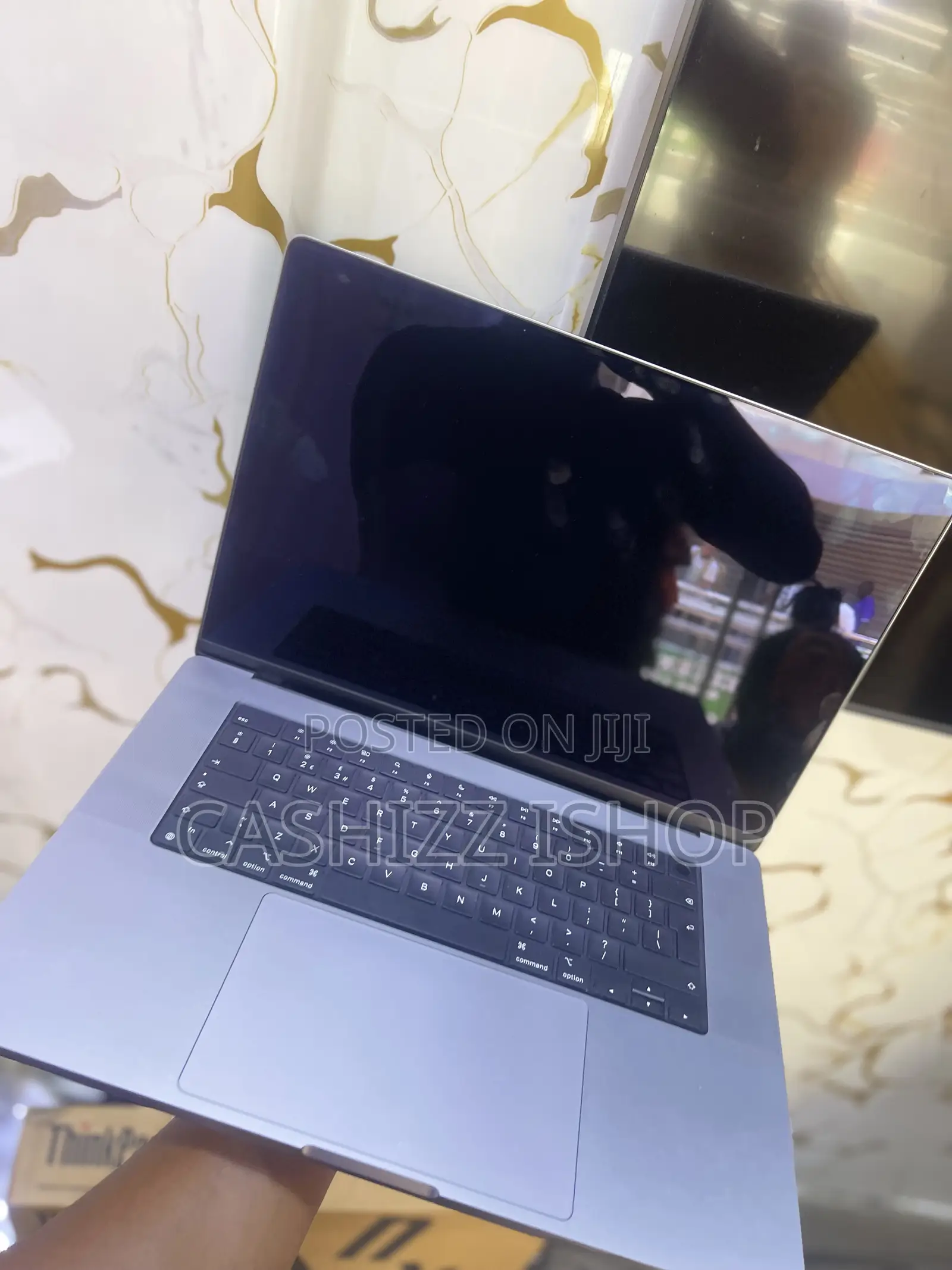 Laptop Apple MacBook Pro 2021 M1 16GB Apple M1 Pro SSD 1T