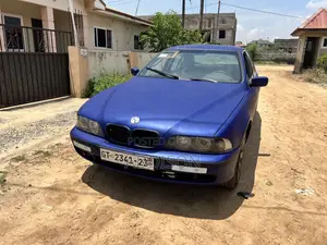 BMW 5 Series 528i 2000 Blue