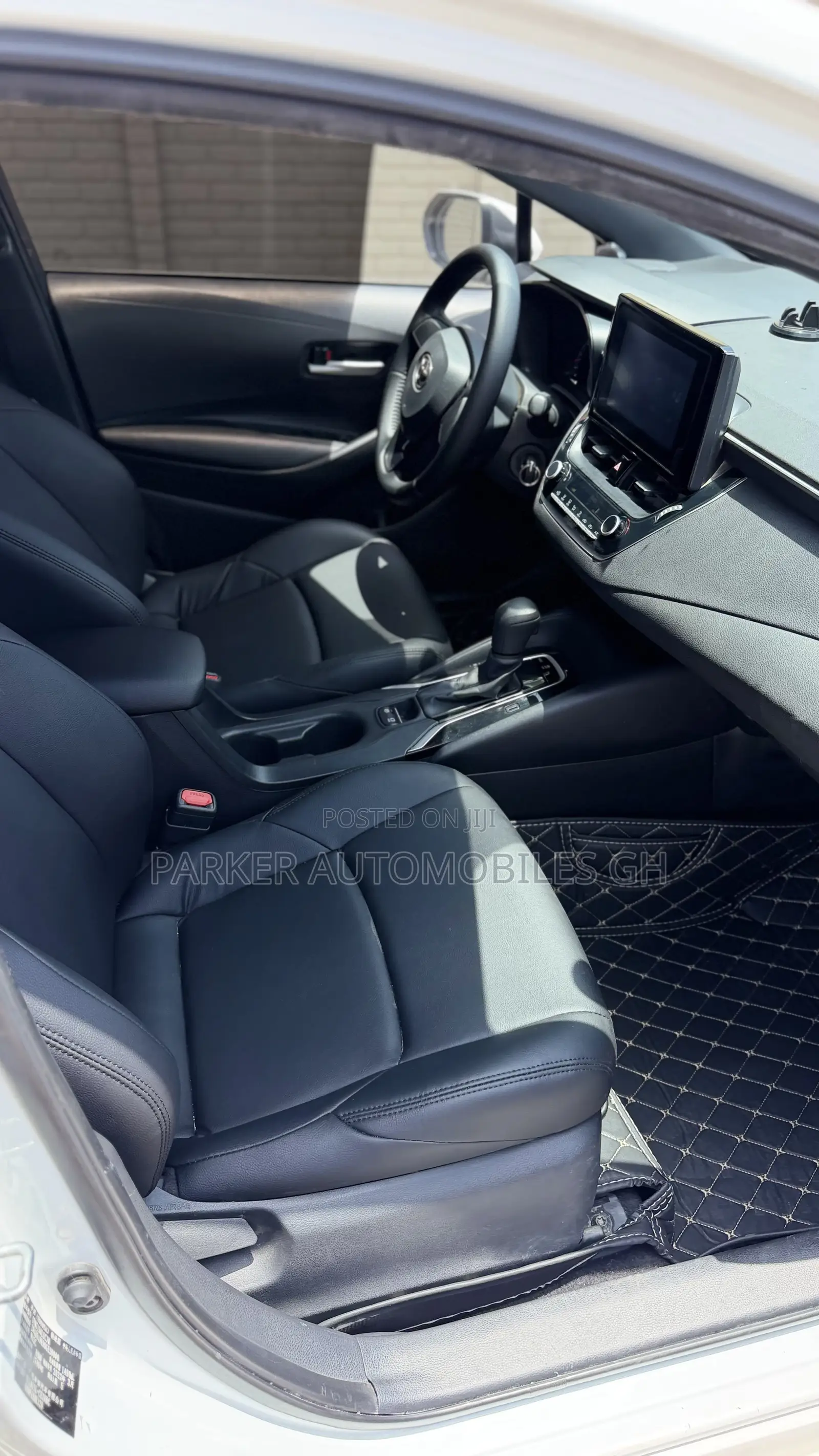 Toyota Corolla 2022 White
