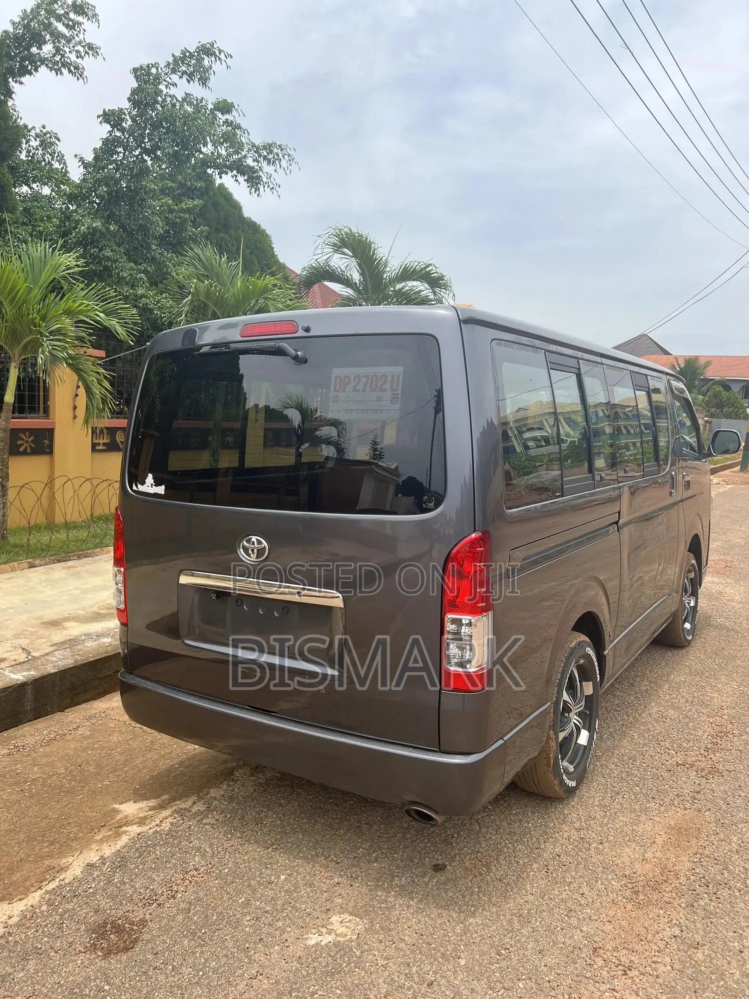 Toyota HiAce 2012 Grey