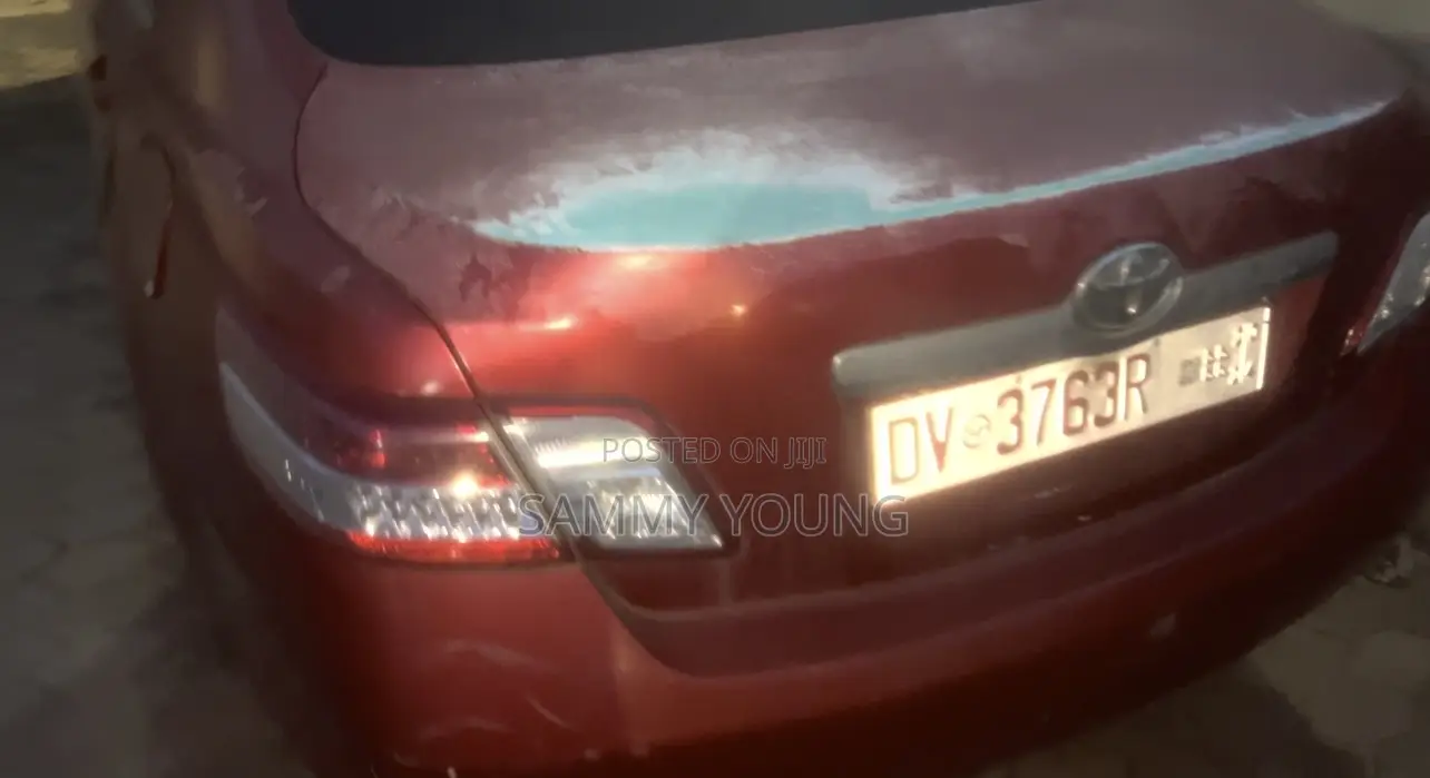 2010 Toyota Camry Hybrid Unregistered Going for a Cool Price
