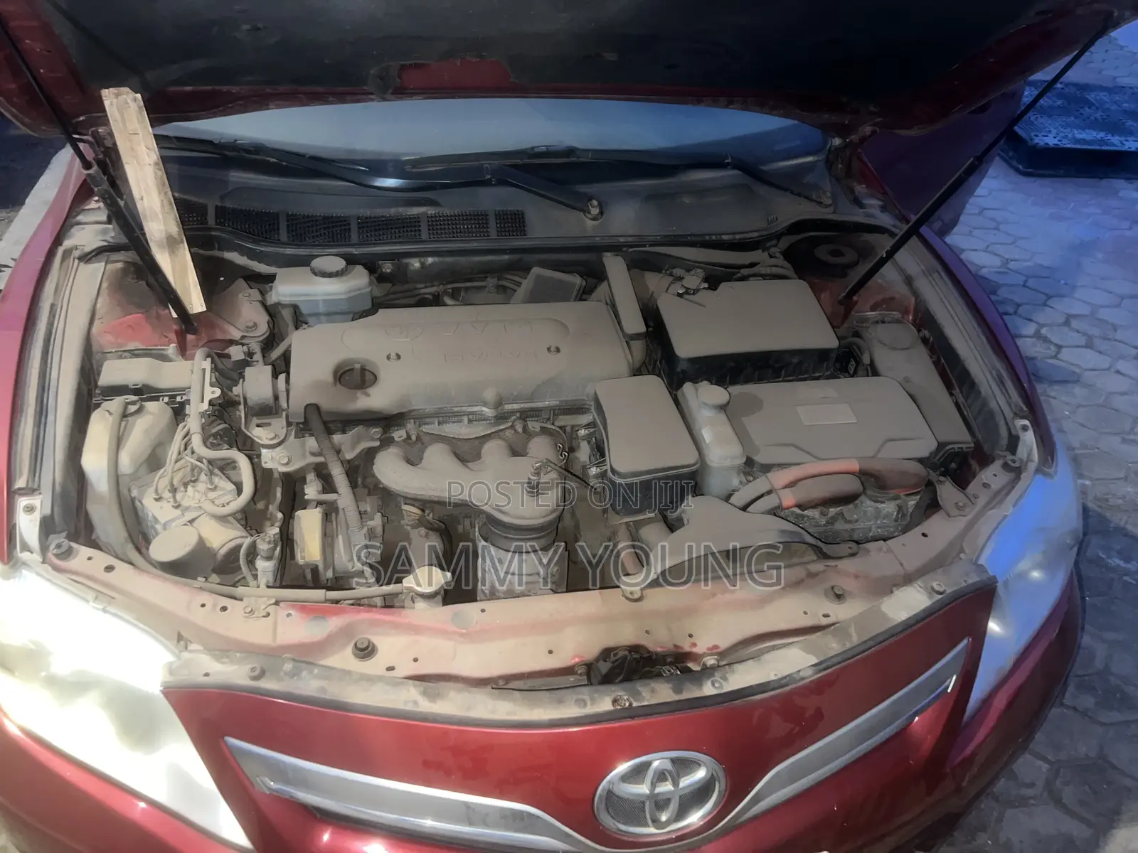 2010 Toyota Camry Hybrid Unregistered Going for a Cool Price
