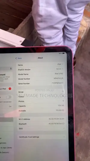 Apple iPad (2025) 128 GB Pink
