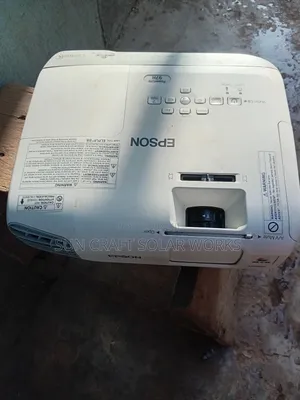 Epson Projector for Sale Is Work Perfectly With Good Day and Night