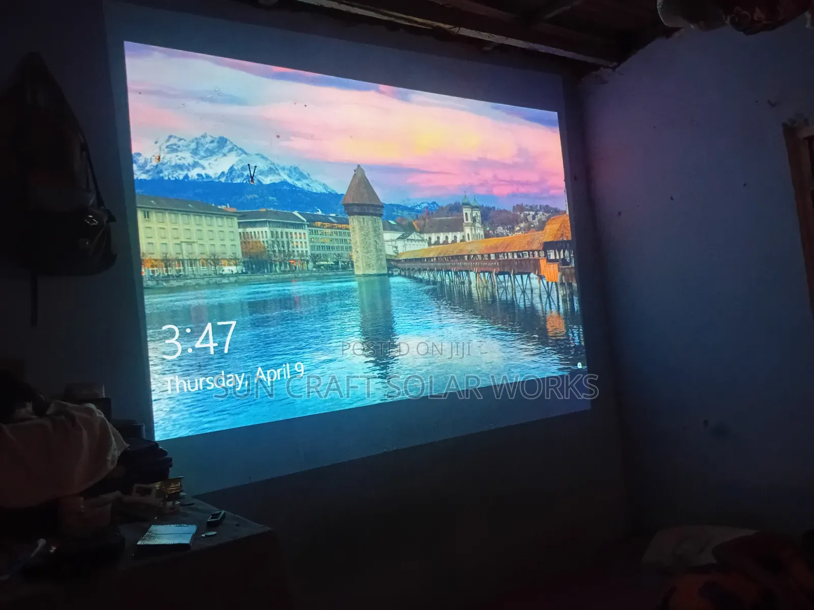 Epson Projector for Sale Is Work Perfectly With Good Day and Night