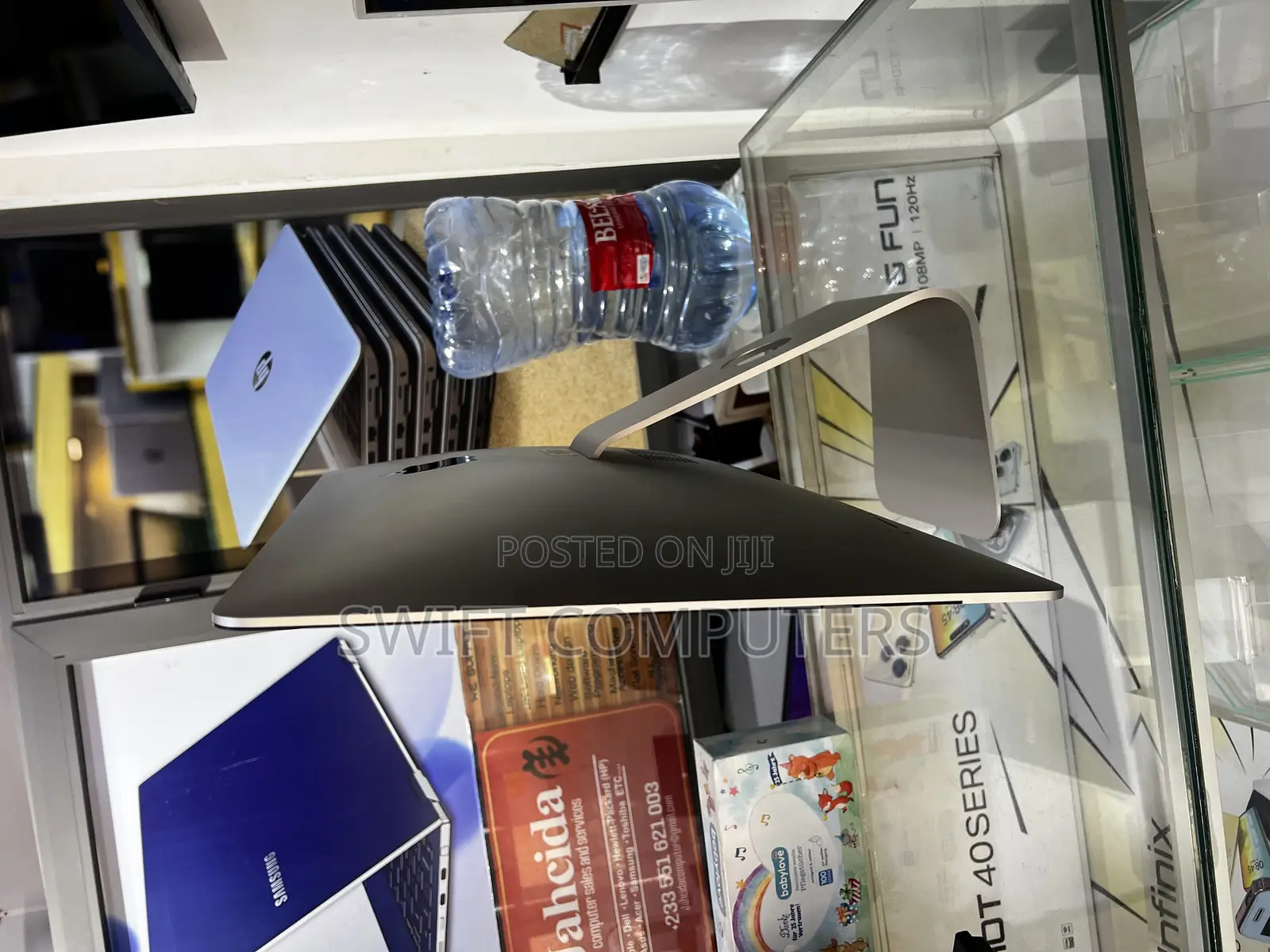 Desktop Computer Apple iMac 8GB Intel Core i5 HDD 1T