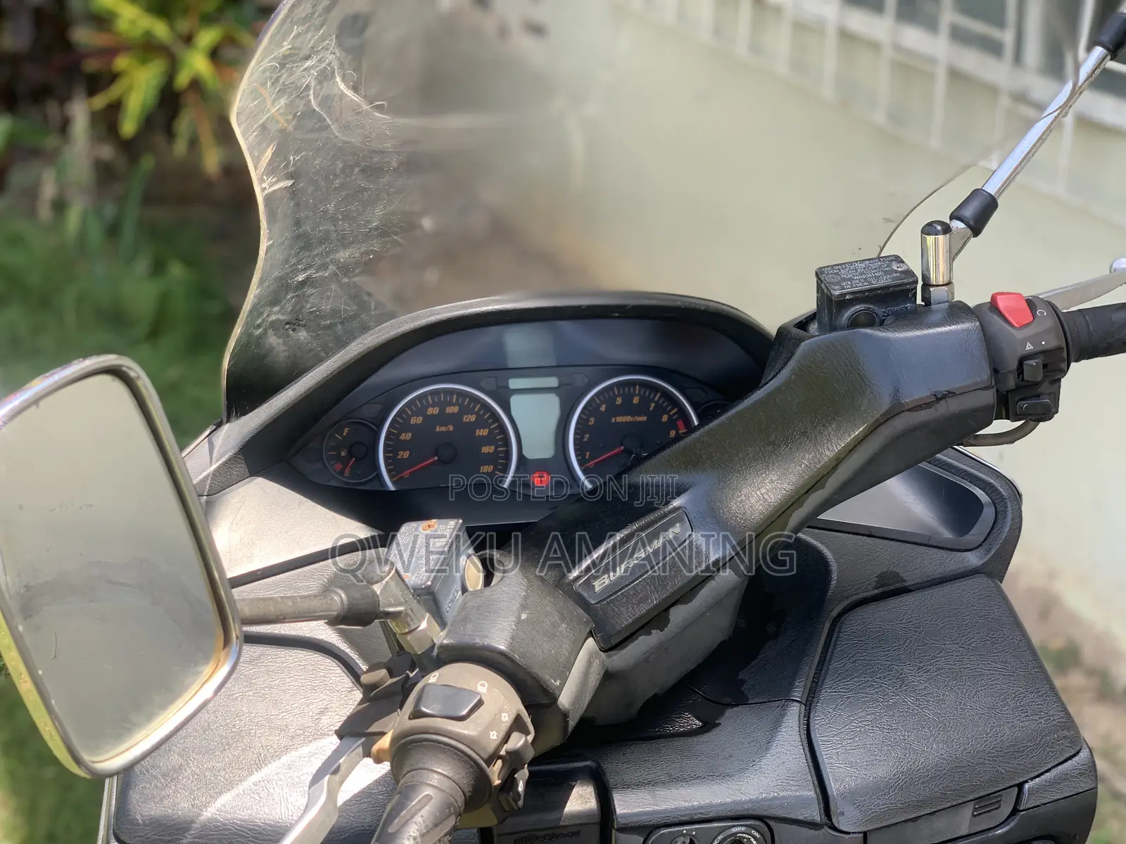 Suzuki Burgman 2020 Gray