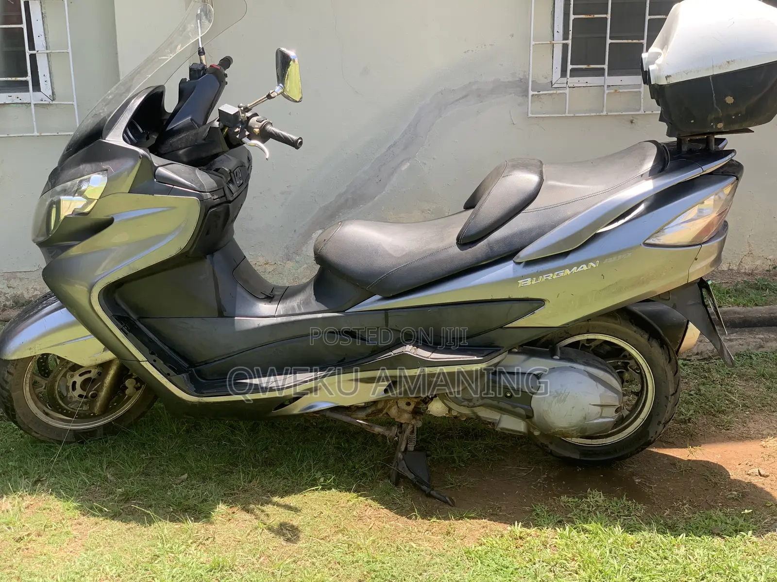 Suzuki Burgman 2020 Gray