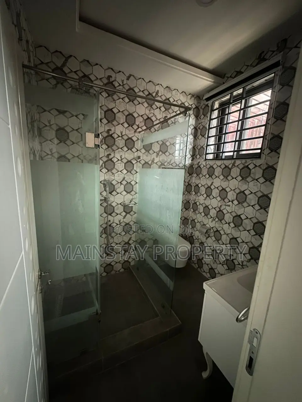 Furnished 4bdrm House in Mainstay Estates, Tseaddo for rent