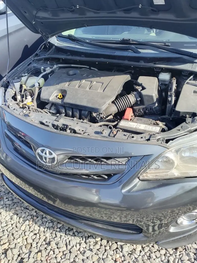 Toyota Corolla 2013 Gray