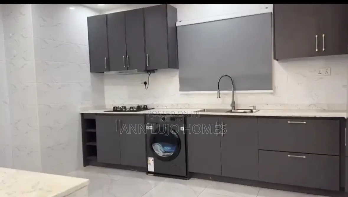 Furnished 3bdrm Apartment in Lincoln School Area for rent