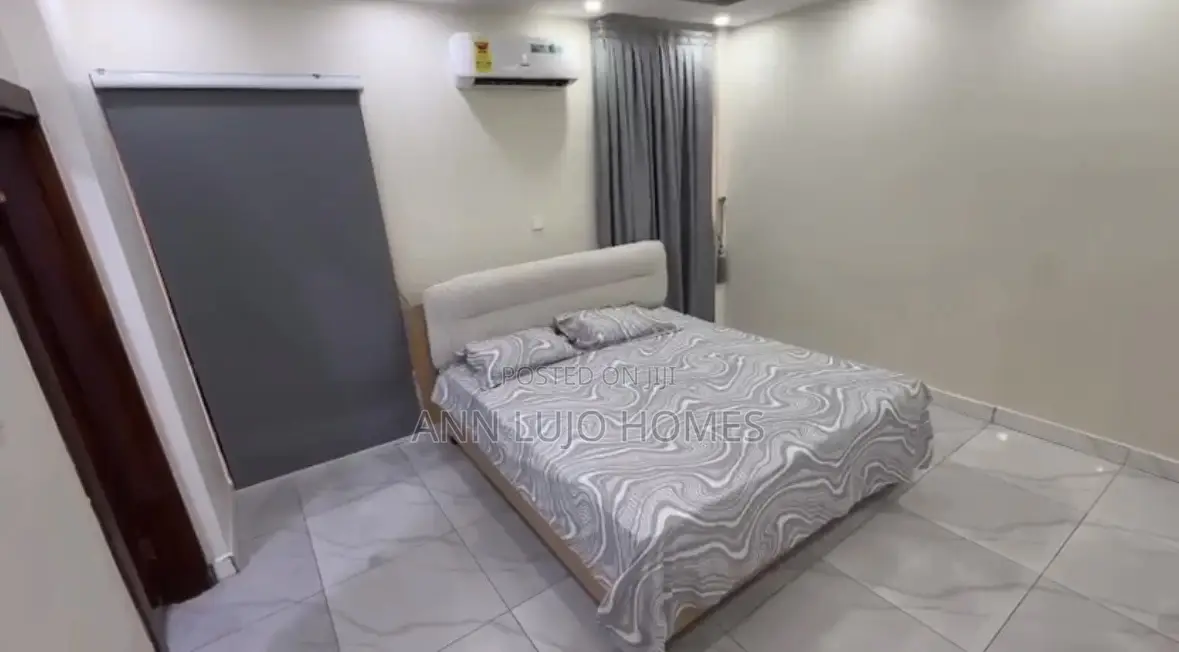 Furnished 3bdrm Apartment in Lincoln School Area for rent