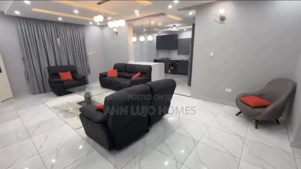 Furnished 3bdrm Apartment in Lincoln School Area for rent