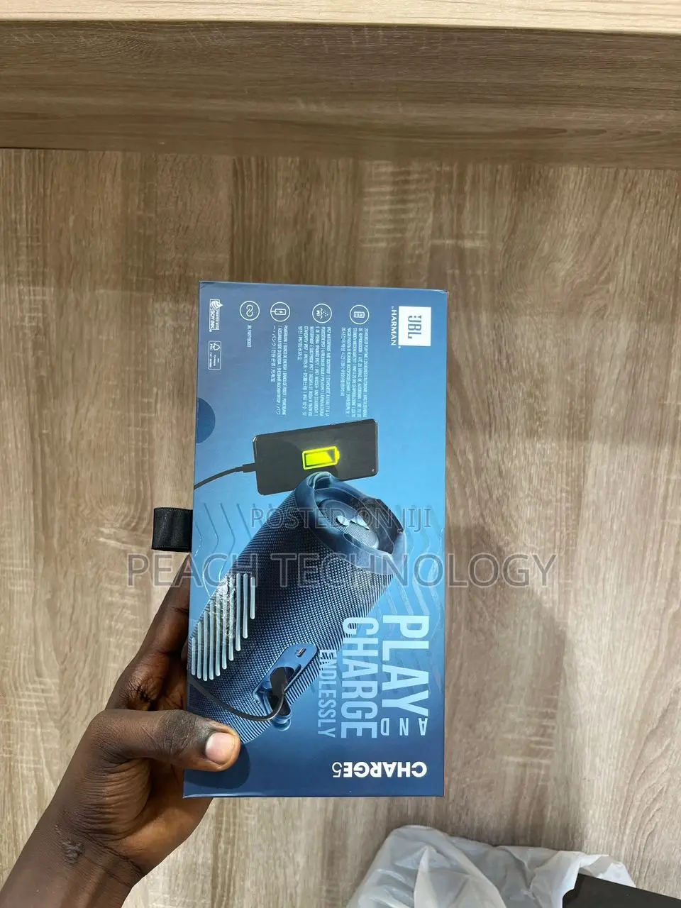 JBL Charge 5