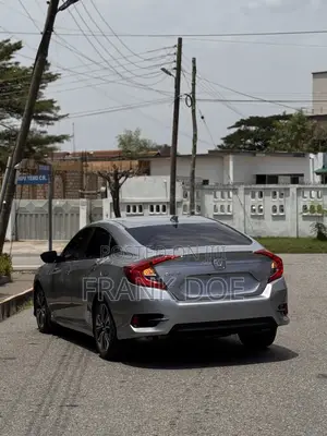 Honda Civic EX-L Sedan 2018 Silver