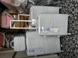 Four in One Luxury Luggage Large,Medium Small and Cosmetic