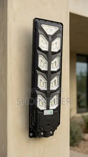 Super-Wide Solar Street Light – Industrial (900w)