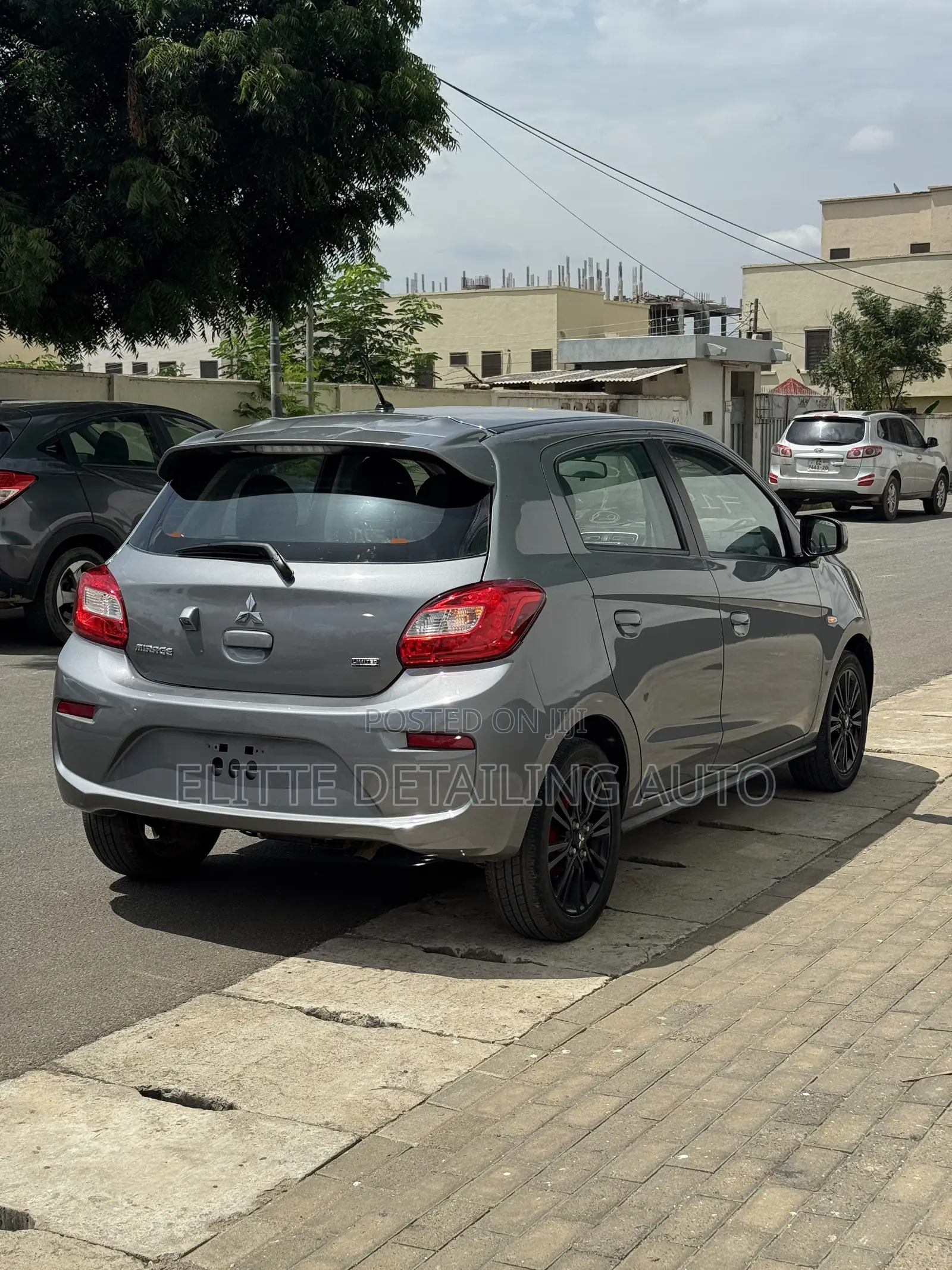 Mitsubishi Mirage 2020 Gray
