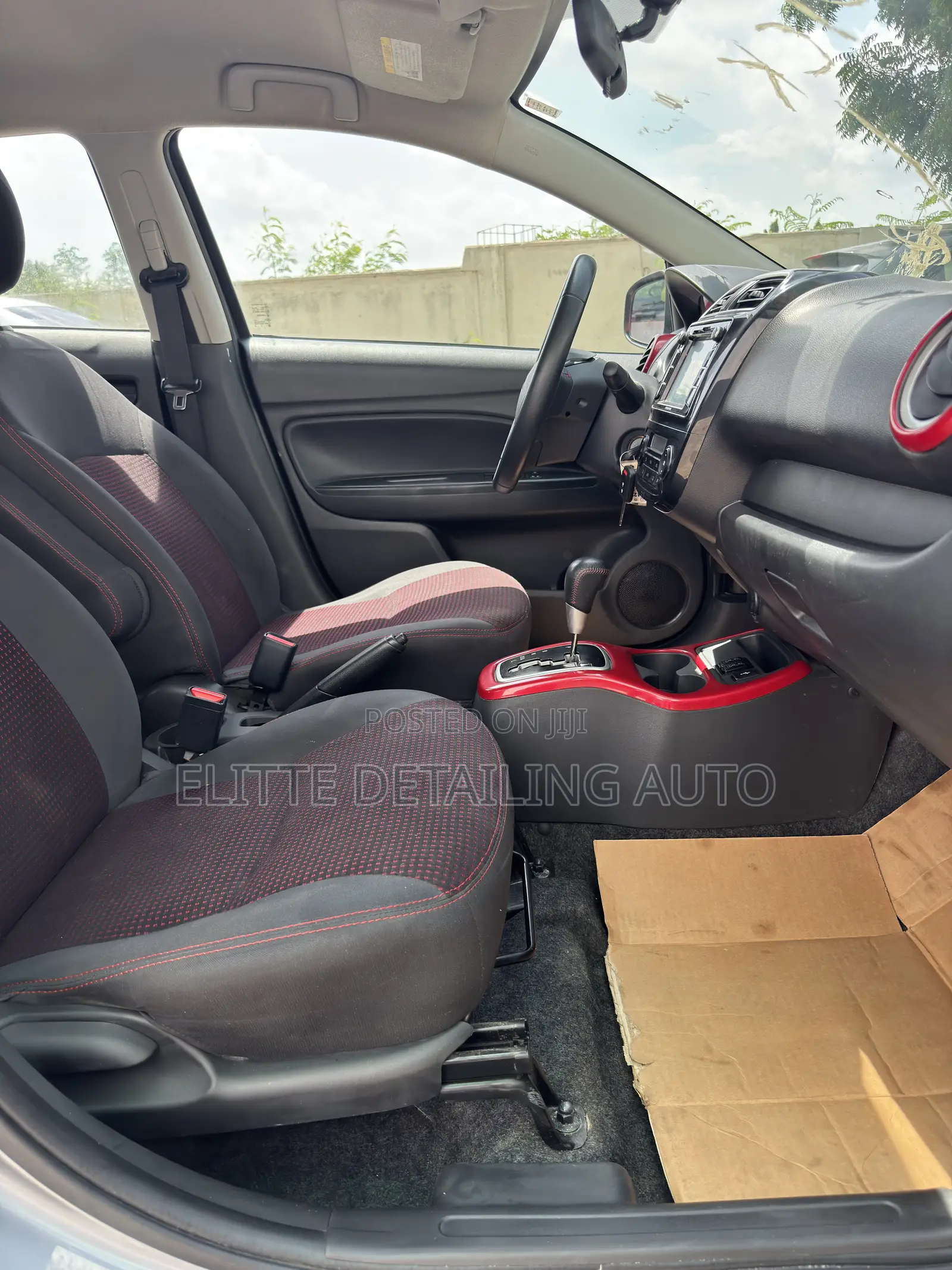 Mitsubishi Mirage 2020 Gray