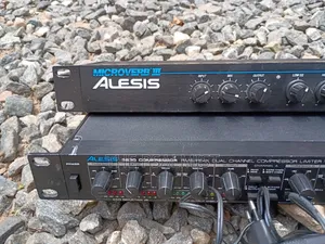 Alesis 3630 Compressor Dual Ch Alesis Microverb Iii