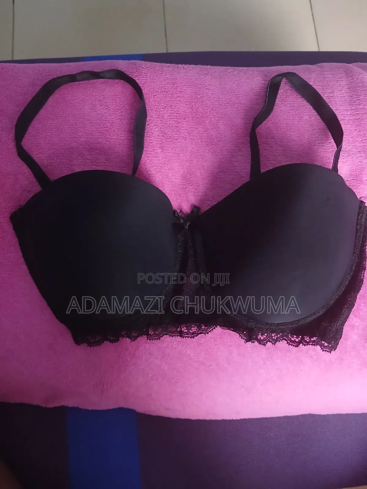 Strapless Minimzee Bra