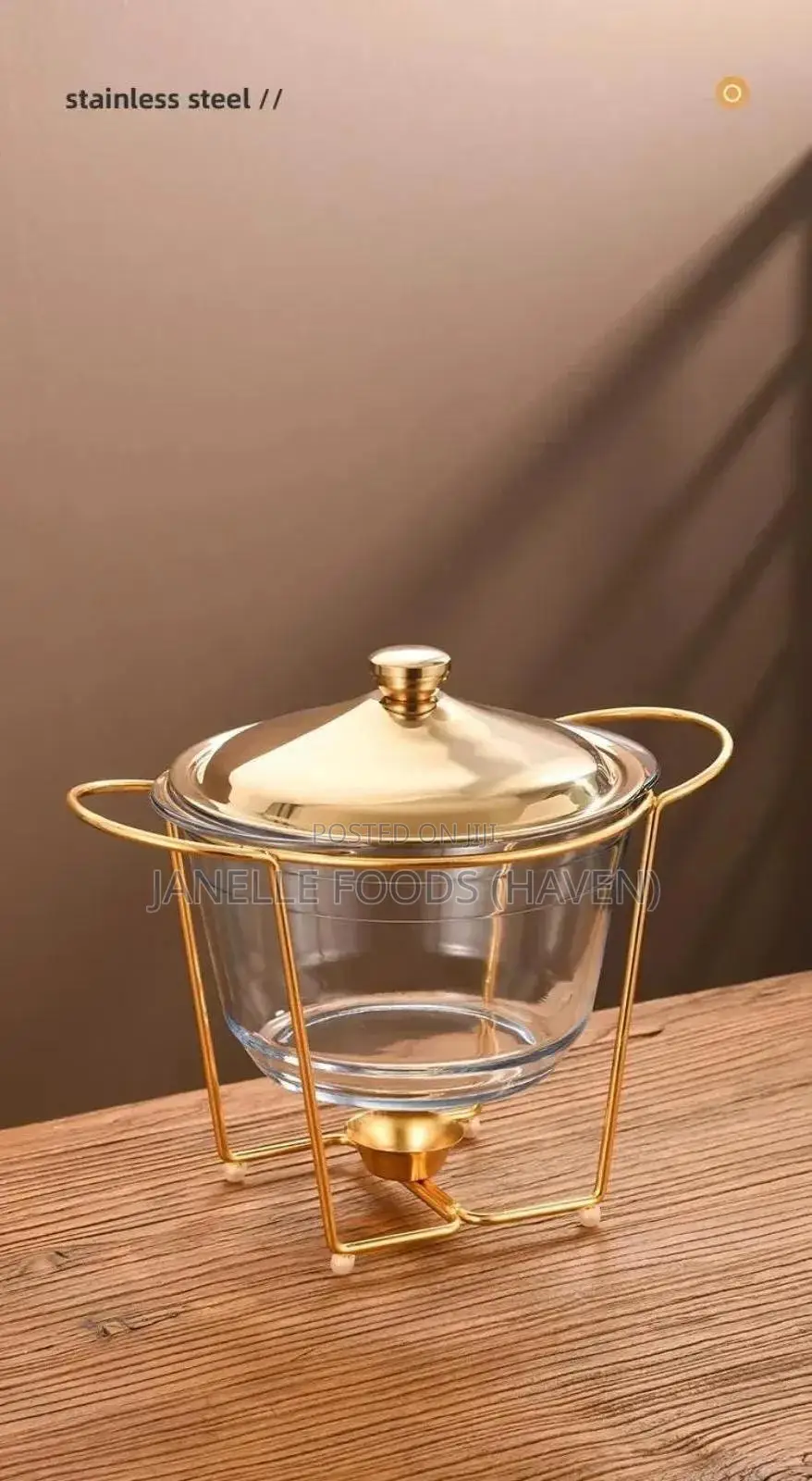 Deluxe Round Gold-toned Glass Chafing Dish