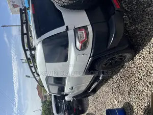 Toyota FJ Cruiser Base 4x4 2008 White