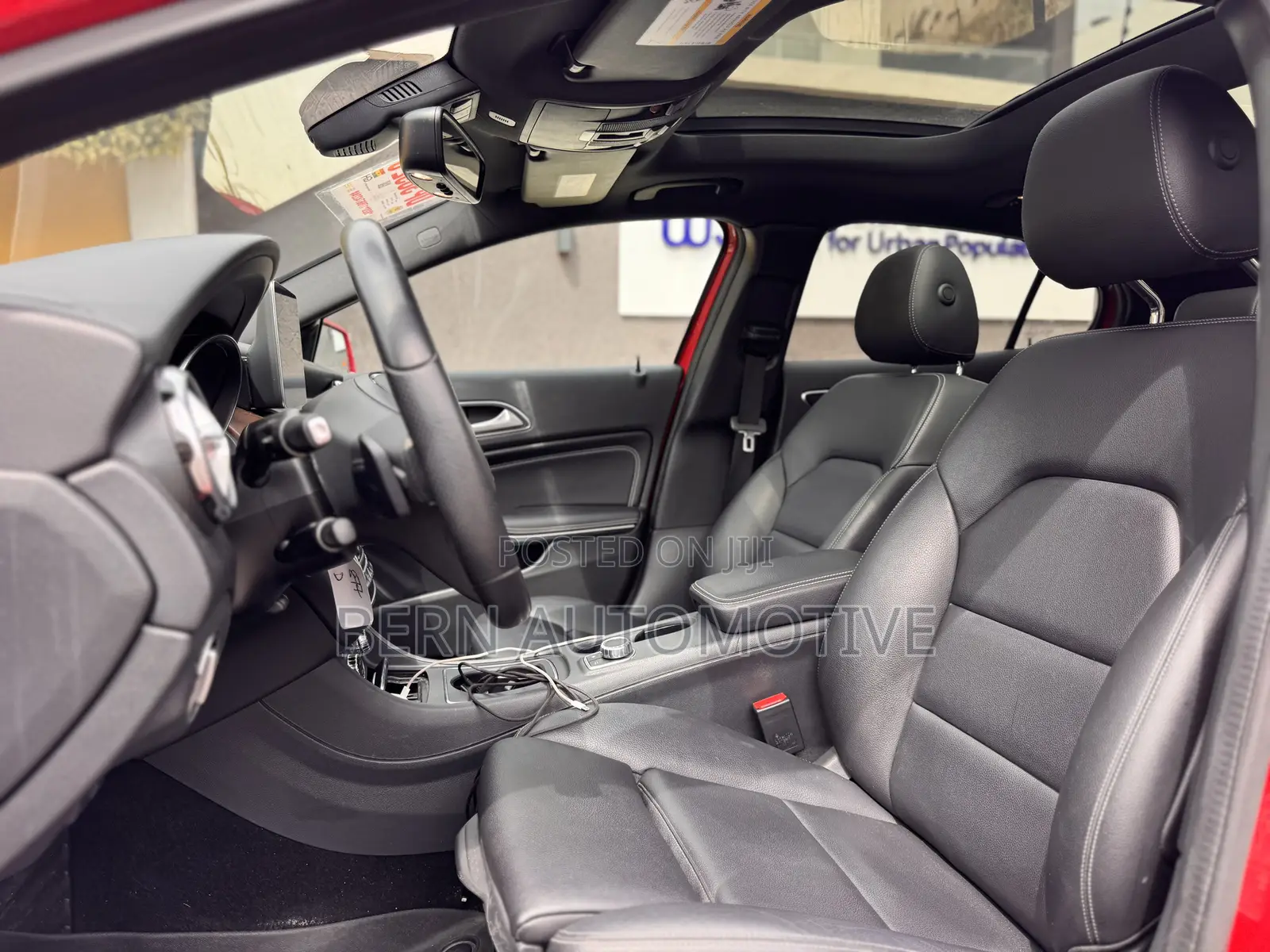 Mercedes-Benz GLA 250 2018 Red