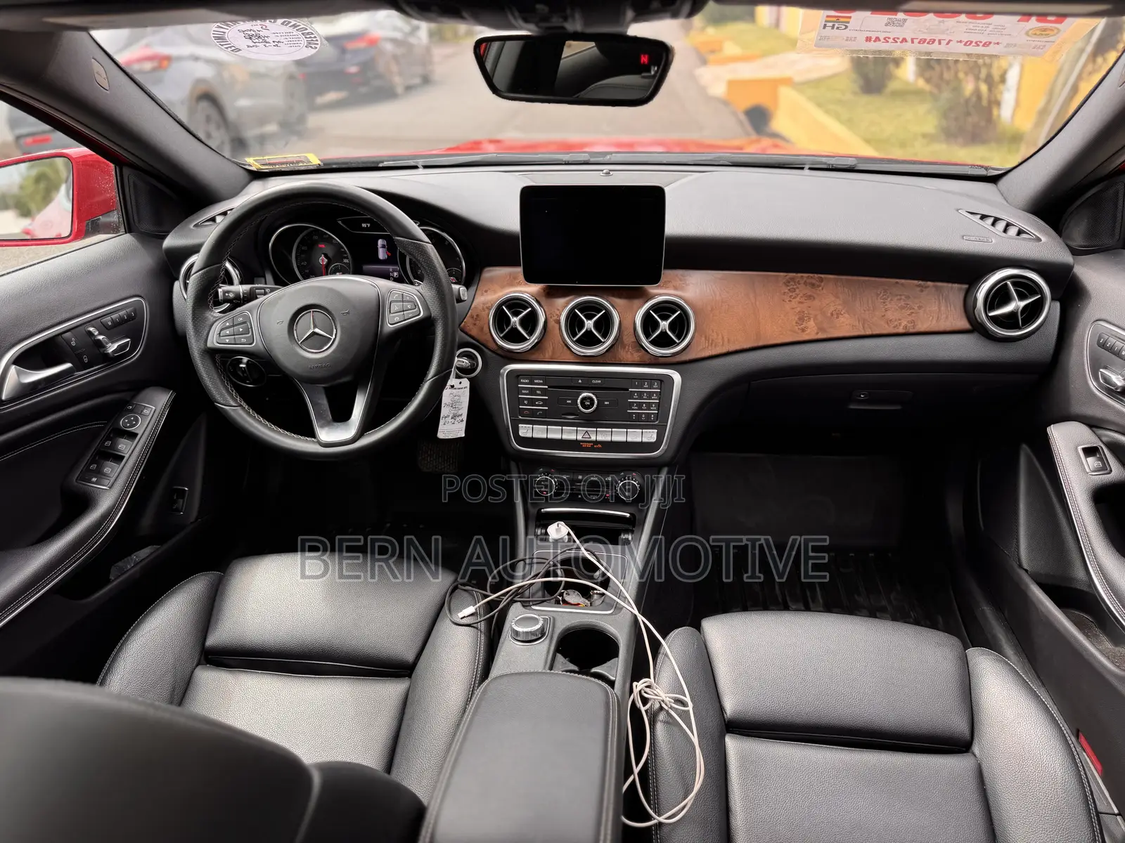 Mercedes-Benz GLA 250 2018 Red