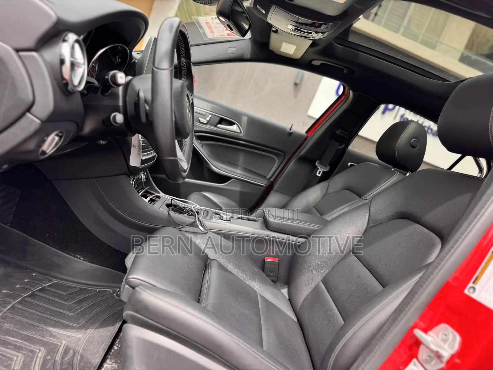 Mercedes-Benz GLA 250 2018 Red