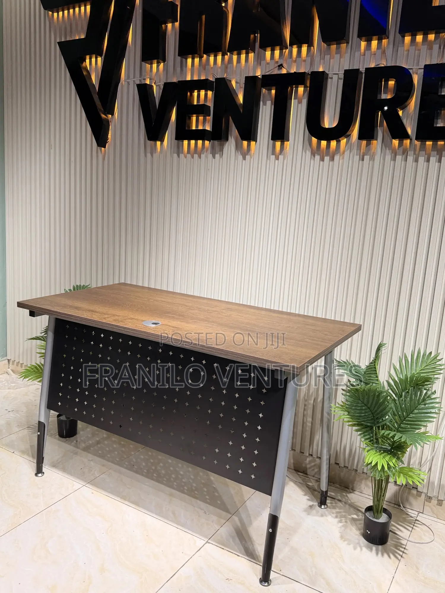 1.2m Office Desk