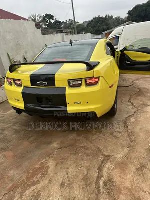 Chevrolet Camaro 1LT 2011 Yellow