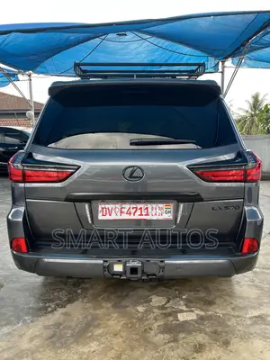 Lexus LX 570 AWD 2019 Gray