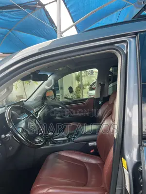Lexus LX 570 AWD 2019 Gray