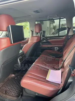 Lexus LX 570 AWD 2019 Gray