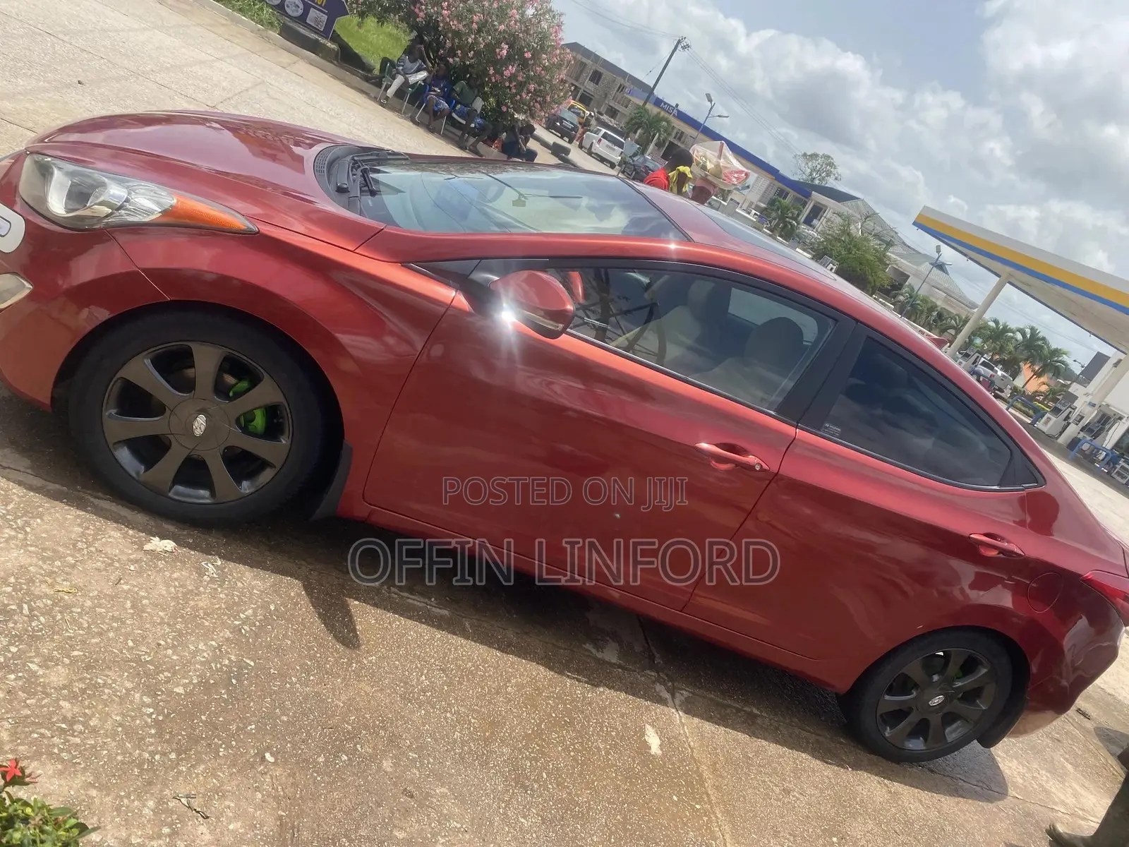 Hyundai Elantra Limited Sedan FWD (1.8L 4cyl 6A) 2013 Red