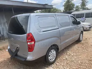 Hyundai Starex 2020 Grey