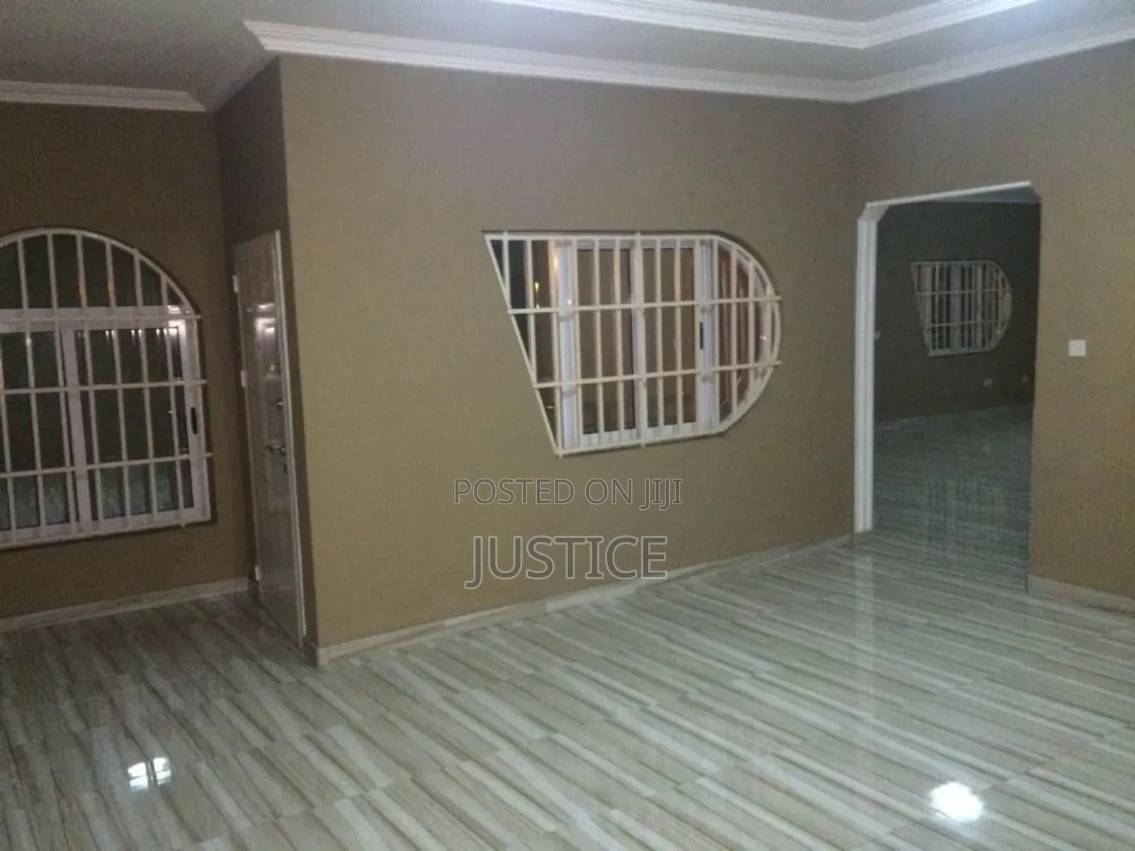 9bdrm Mansion in East Legon, Otano for rent