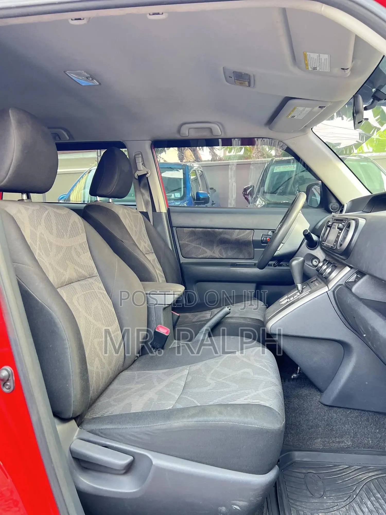 Scion xB Base 2015 Red