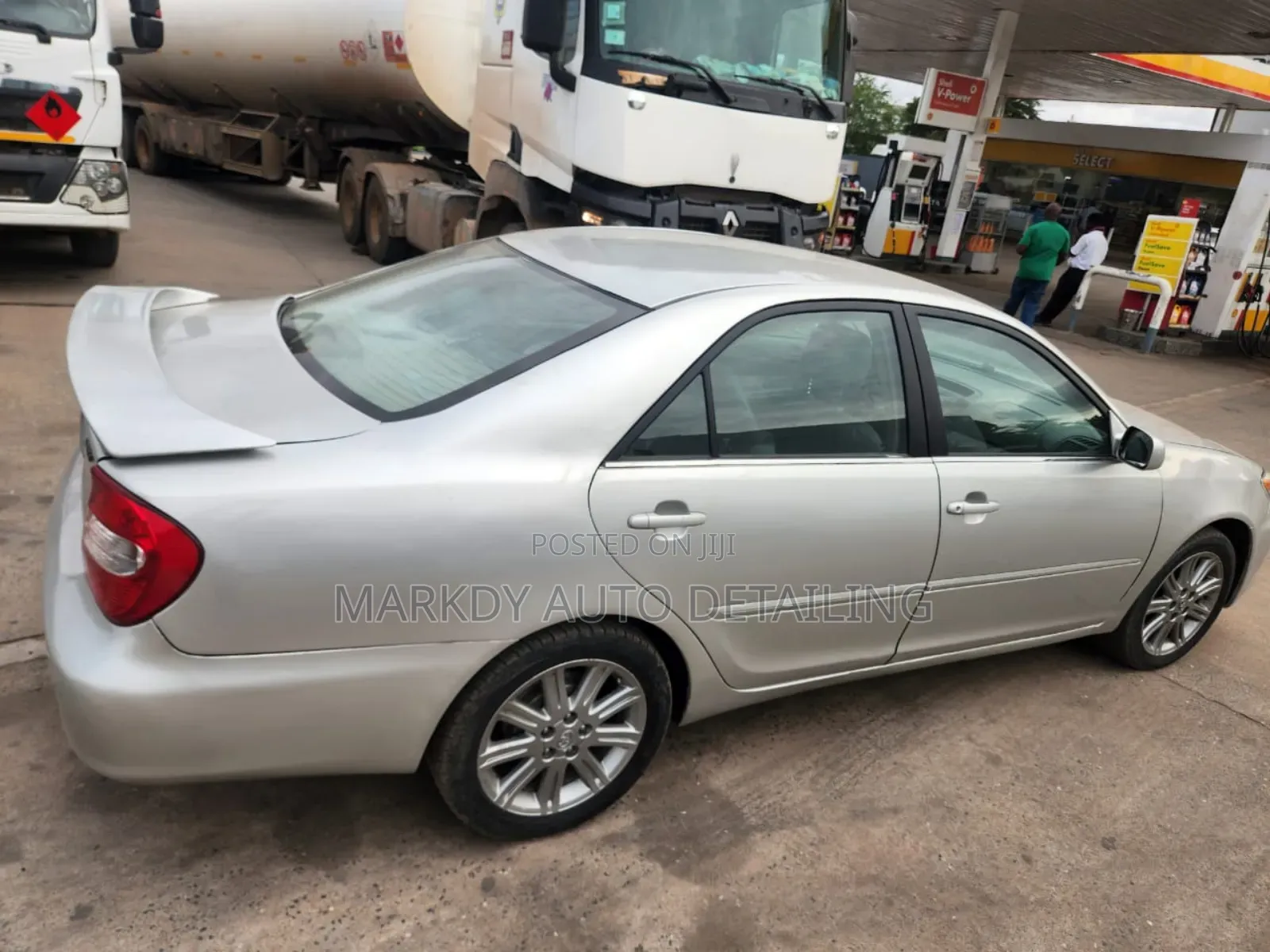 Toyota Camry LE 4dr Sedan (2.4L 4cyl 4A) 2004 Gray