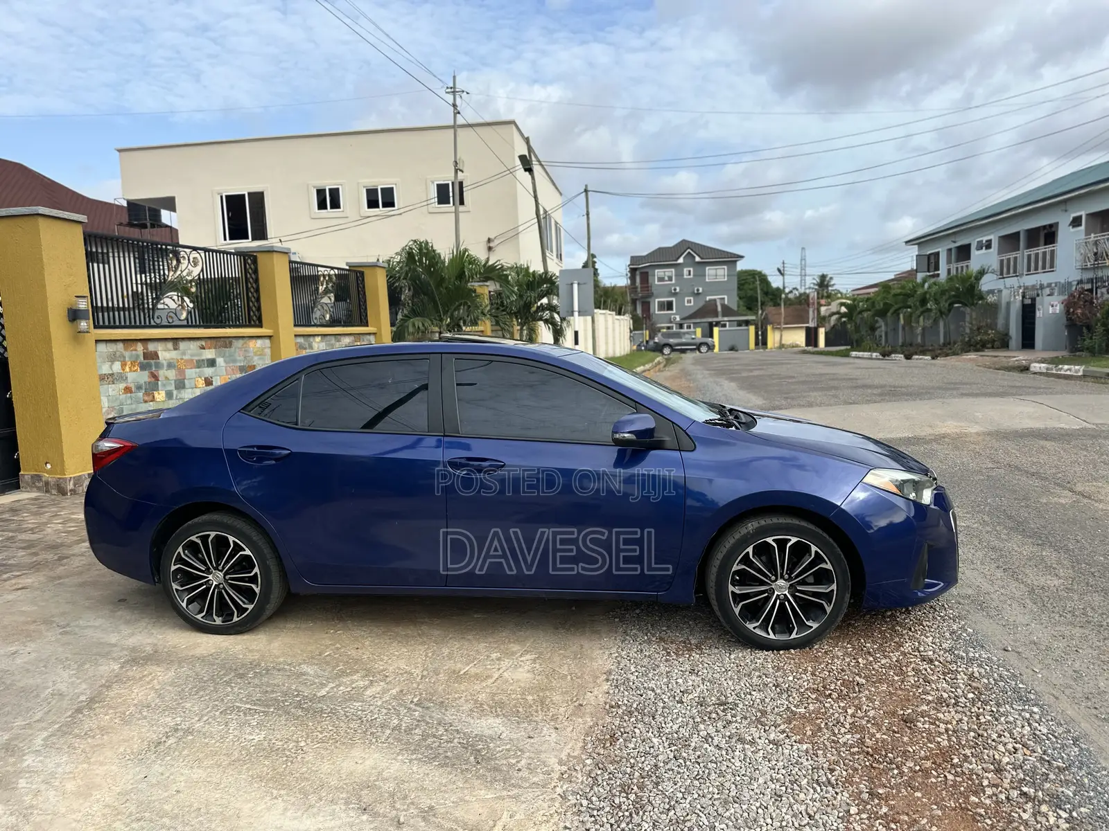 Toyota Corolla 2016 Blue