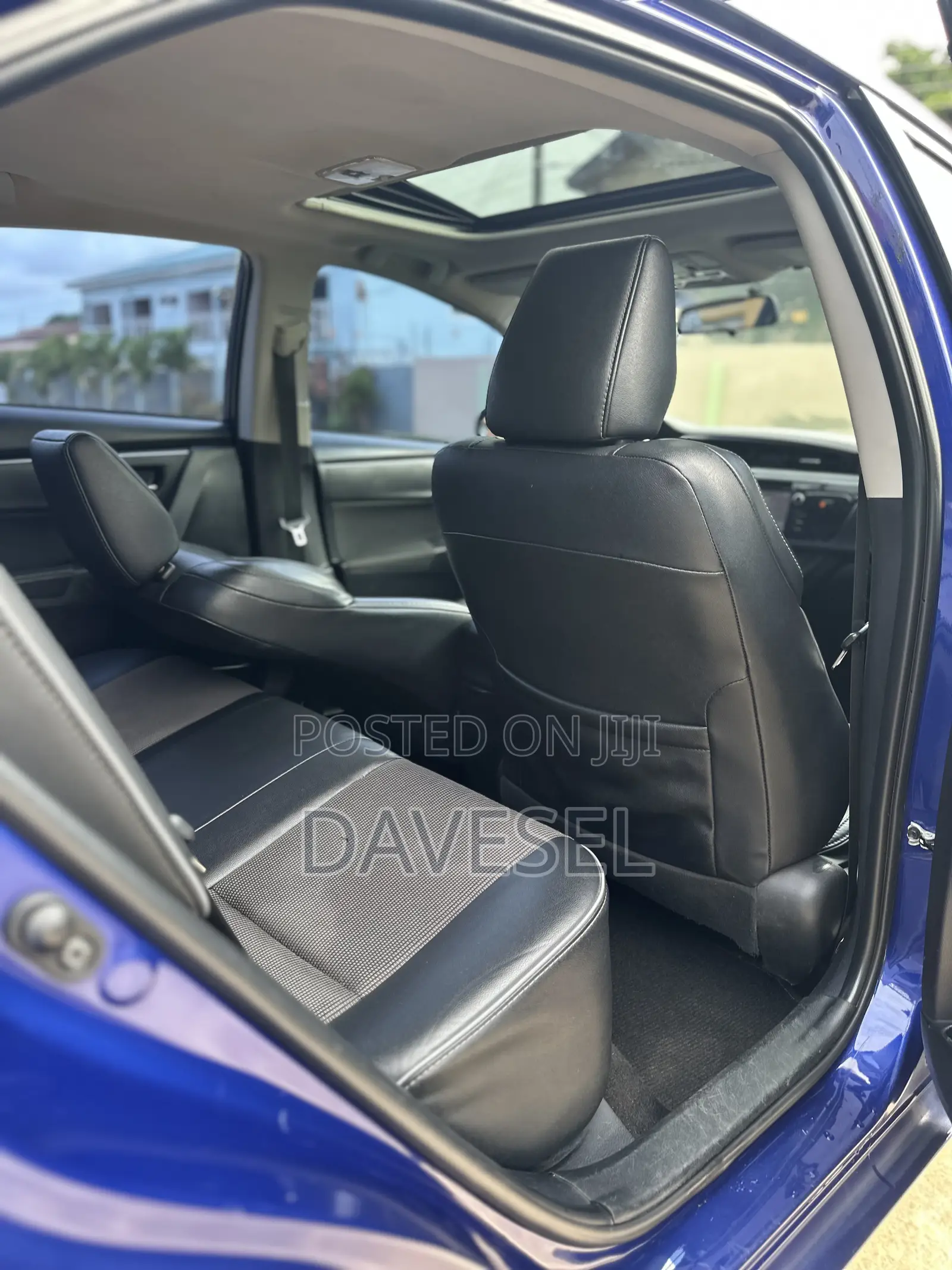 Toyota Corolla 2016 Blue