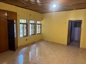 5bdrm House in Tantra Hills, Ola Achool Area for rent