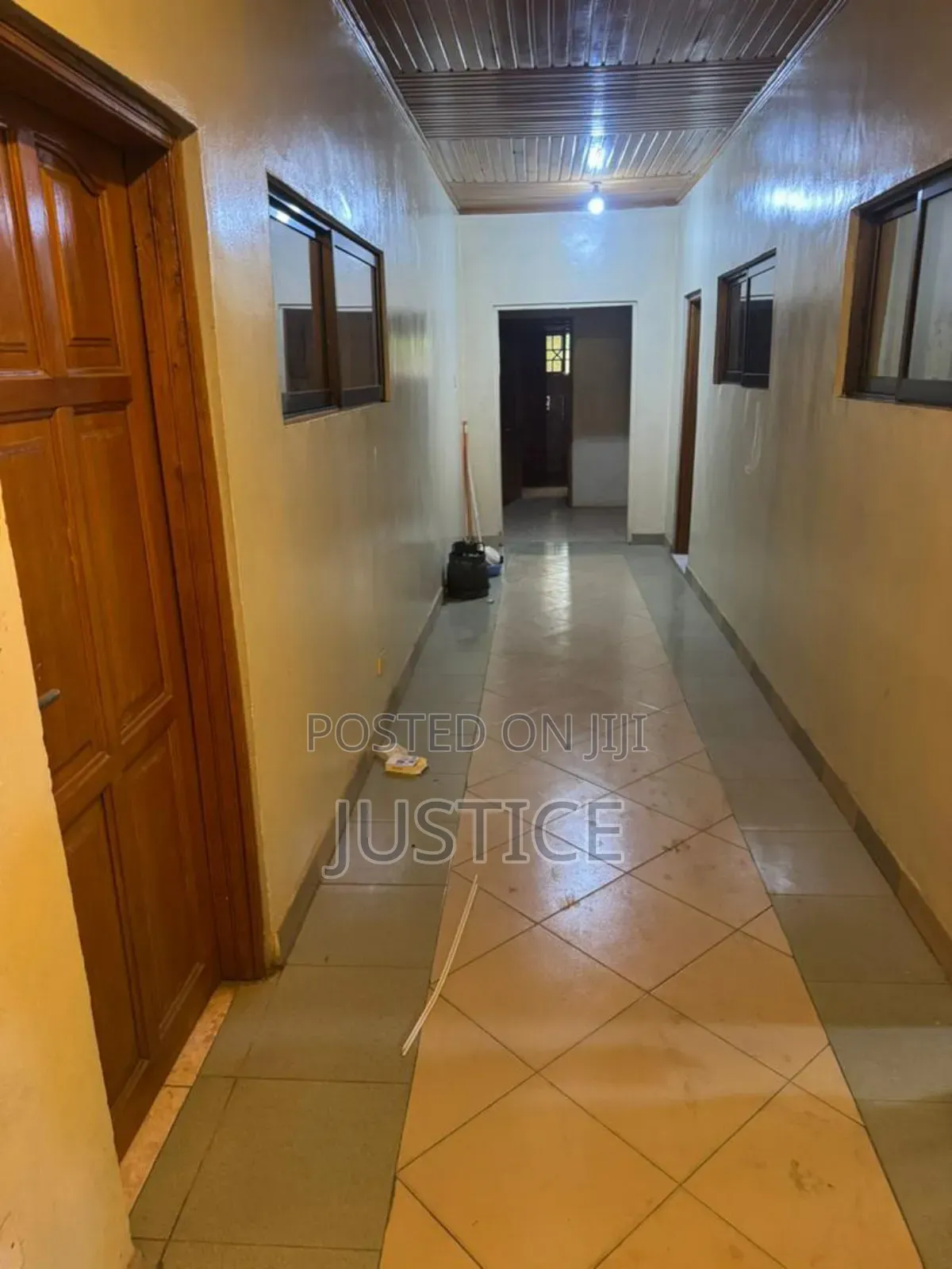 5bdrm House in Tantra Hills, Ola Achool Area for rent