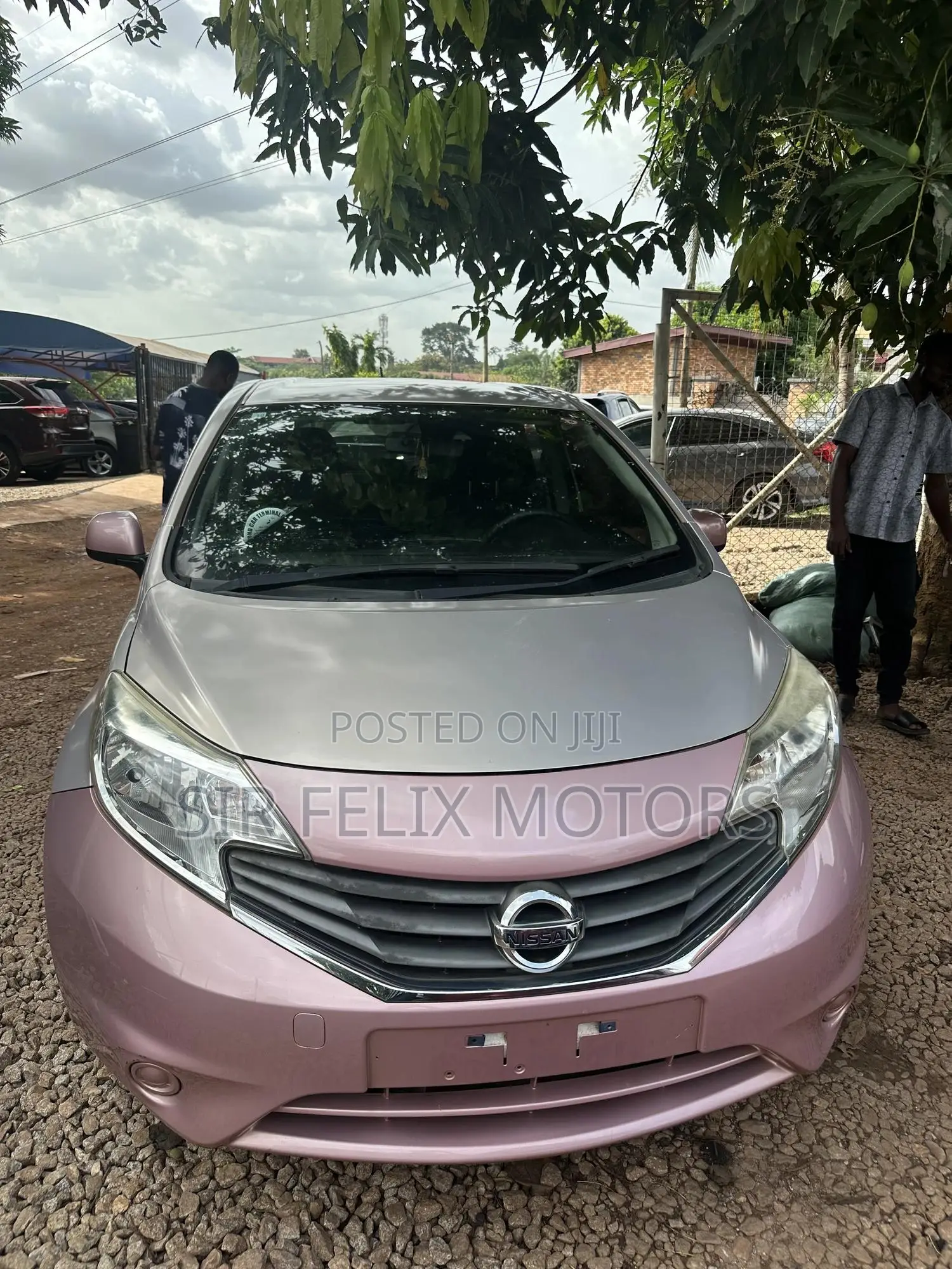 Nissan Note 1.2 Petrol 2014 Pink