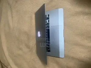 Laptop Apple MacBook Air 2015 8GB Intel Core i5 eMMC 256GB
